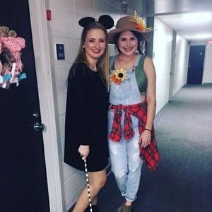 Meet your Posher, Emily